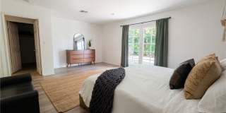 4332 Sunnyslope Avenue Gallery 10