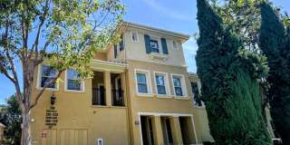 133 CHANTILLY IRVINE 92620  (3 BED / 3 BATH) Gallery 1