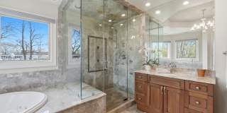 2181 2nd Street Gallery 24