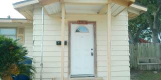 3921 Chestnut B - Efficiency - $795/month Gallery 1