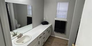 4926 Greenslope Drive Gallery 10