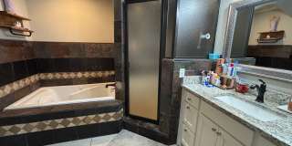 4 BEDROOM IN NORTH  BOSSIER Gallery 13