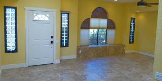 Charming Golf Course Condo for Rent – Residential Estates Gallery 9