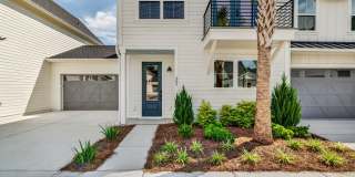 Modern Comfort in the Heart of Johns Island Gallery 5