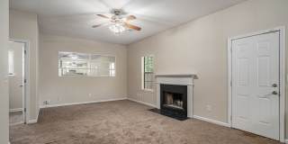 3 bdrm, 2.5 bath in Stonecrest Gallery 1