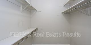 205 White Oak Dr NE Gallery 17