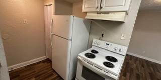 7527 TAMPA Avenue Gallery 17