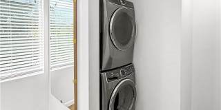 1521 W 37th Place Gallery 30