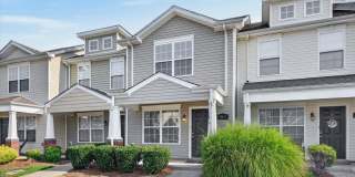 Pet Friendly Two Bedroom! Gallery 3
