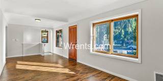 Beautiful 3 bed 2bath Home! Spring Special- Half off first months rent! Gallery 1