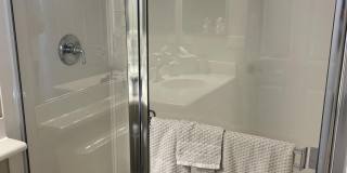 60189 Poinsettia Place Gallery 27