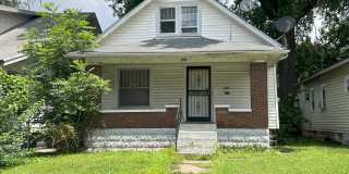 2335 West Lee Street Gallery 11