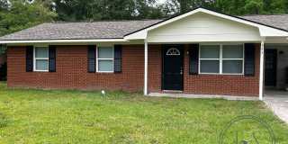 993 White Circle Hinesville, GA 31313 993 White Circle Hinesville, GA 31313 Gallery 3