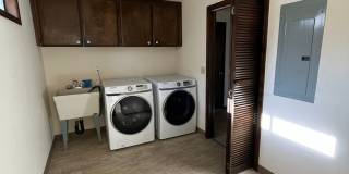 Beautiful One-Level Home with Sunroom, Vaulted Ceilings & Multiple Living Areas Gallery 29