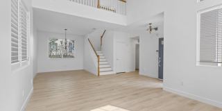 Gorgeous 3BD 2-Story Home in the Sorrento Community in Porter Ranch! Gallery 9
