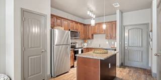 Lake Villas Apartments Gallery 2