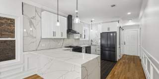 3934 N Sawyer Avenue Gallery 7