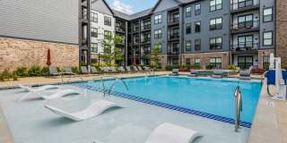 Meeder Flats Apartment Homes Gallery 1