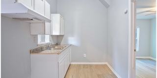 Convenient Home near Downtown's Heart Gallery 18
