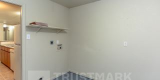 932 B Maplewood Dr Gallery 22