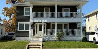 Spacious 5-Bedroom Home Near Downtown Kokomo Gallery 1