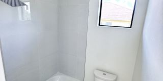 4210 Northwest 24th Terraceclientes@realtymiamigroup.com Gallery 12