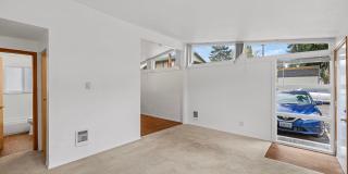 Manhattan Gallery 61