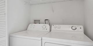 62 E Clare Court Gallery 19