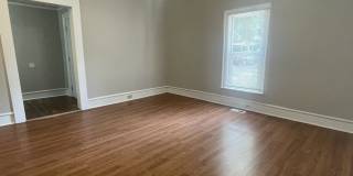 1604 East Main Street Gallery 9
