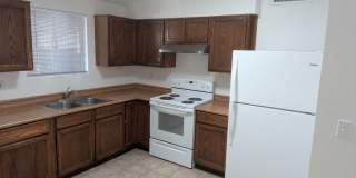 Triplex - 2 Bedroom and 1 Bath Unit Gallery 15