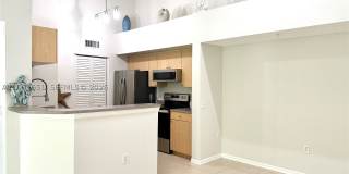 1020 Villa Ln Gallery 2