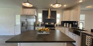 7300 20th Street Gallery 1