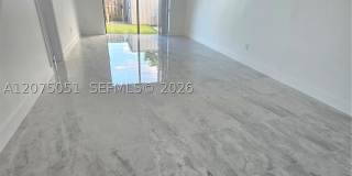 6746 NW 188th Ter Gallery 2
