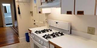 352 Harvard St Apt 1 Gallery 13