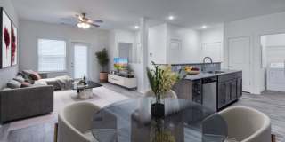 Merchant's Walk Gallery 22