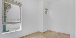 206 Washington Ave Gallery 17