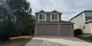 Spacious 4-Bedroom Home | Finished Basement | 3-Car Garage | Near Powers Gallery 1