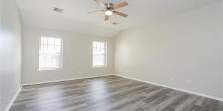 430 NE 23rd Terrace Gallery 1