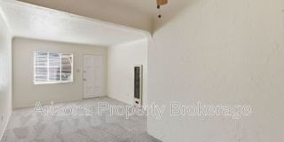 1137 W. Glenrosa Ave. Gallery 12