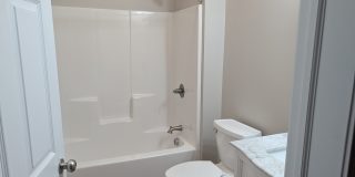 1620 A Catawba Street Gallery 39