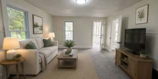 Move-In Ready 3-Bedroom Home with Large Yard and Great Everyday Features Gallery 3