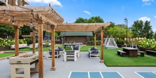 The Summit Gallery 17