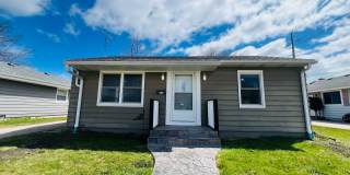 Updated 2-Bedroom Home with Finished Basement Space Gallery 1