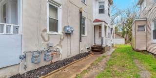 Charming 2BR Duplex in Salem Gallery 34