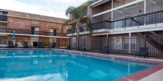 Willow Gardens Apartments Gallery 4
