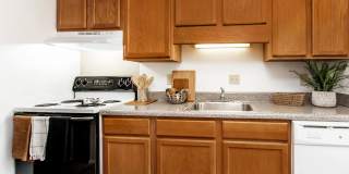 Foxridge Apartment Homes Gallery 90