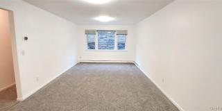 125 Washington Ave N Gallery 1