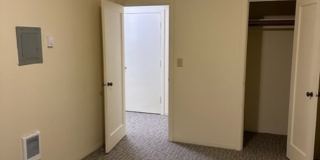 Eugene Manor Apartments Gallery 14