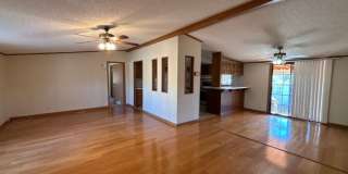 44410 North 14th Street Gallery 1