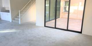 Amazing 5 bedroom home located in desirable Lake Forest community! Gallery 8